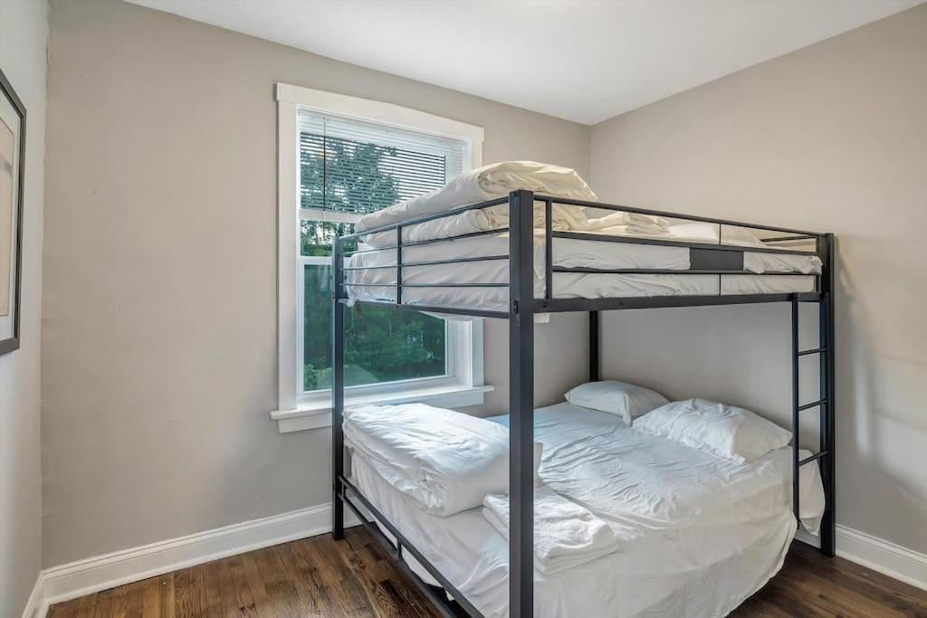 리치먼드하이츠 Beautiful Tower Grove Unit Recently Renovated 2S 빌라 외부 사진